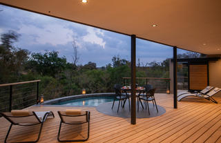 Linked Suite shared Patio