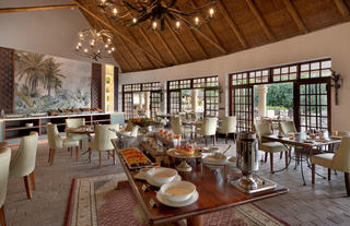 Cassia Restaurant - Breakfast Interior