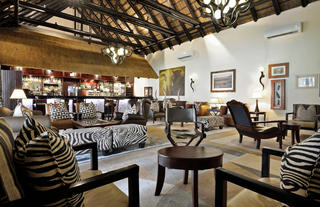 Lounge/Bar