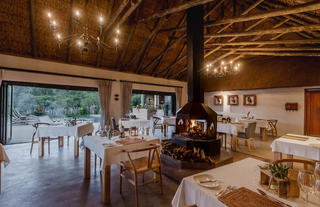 Bukela Game Lodge - Dining Area