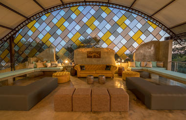 Pangolin Chobe Hotel