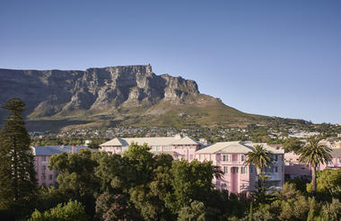 Hotel location in the heart of Cape Town 