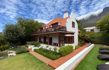 Acorn House