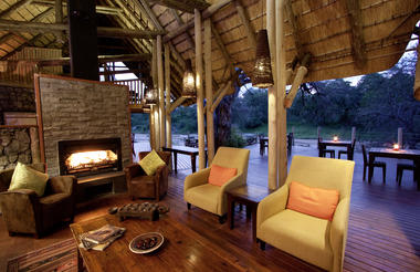 Rhino Post Safari Lodge