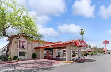 https://www.wyndhamhotels.com/ramada/tucson-arizona/ramada-limited-tucson-west/overview?brand_id=WY&radius=25&rooms=1&adults=1&children=0&checkin_date=3/13/2018&checkout_date=3/14/2018&useWRPoints=false&brand_code=BH,DI,RA,BU,HJ,KG,MT,SE,TL,WG,WY,WT,WP,VO,DX,TM,CE&PriceFilter=0-2147483647&referring_brand=hr&brand_tier=hr#section-title-ab350735