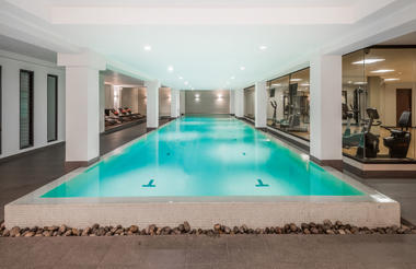 Indor swimming pool