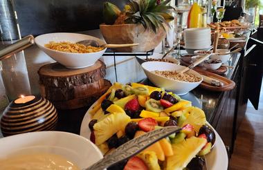 Breakfast Buffet at Kuname Lodge