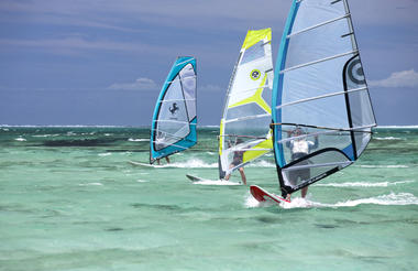 Windsurfing 