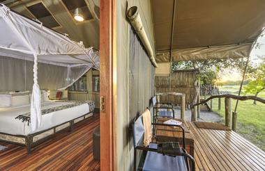 Meru tent deck