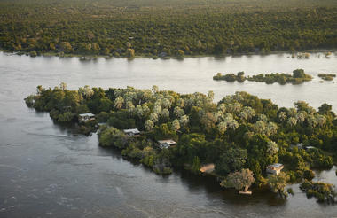 Victoria Falls River Lodge - Island Treehouse Suites