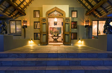 Khaya Ndlovu Manor House