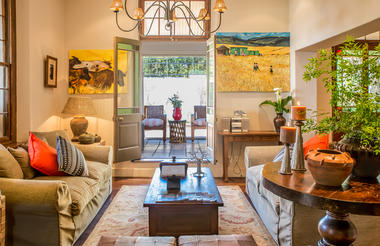 Lounge area