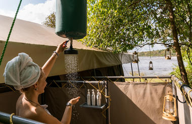Outdoors Safari Showers