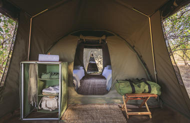 16 Degrees - Guest Tent