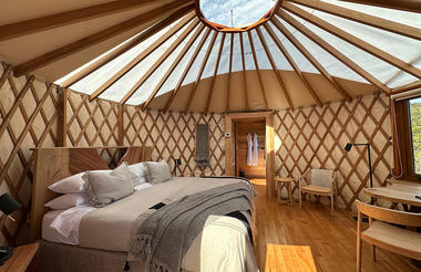 Patagonia Camp Yurt Deluxe Jacuzzi