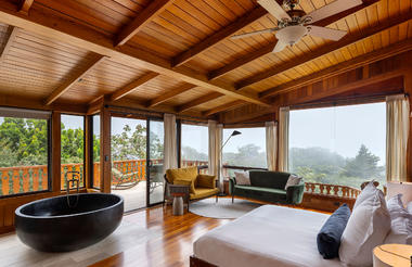 Sunrise Room