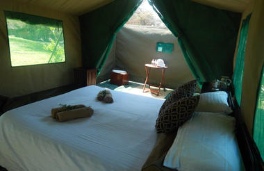 Savute camp itinerant, semi-luxe