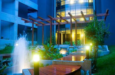 https://www.facebook.com/RadissonSanJose/photos/a.128247803876973.10634.123641964337557/760512023983878/?type=3&theater