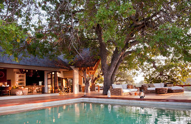 Main Lodge & Rim Flow Pool at Klaserie Sands River Camp