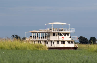 Pangolin Voyager Houseboat overview