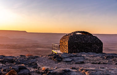 Glamping at Fish River Canyon / Hiking Trail at Fish River Lodge