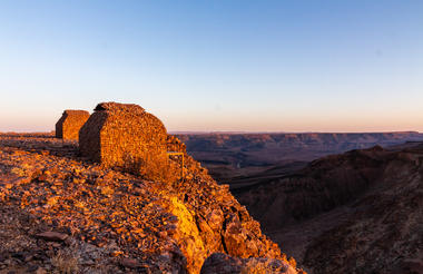 Glamping at Fish River Canyon / Hiking Trail at Fish River Lodge