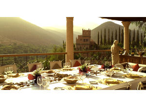 Pool terrace dining
