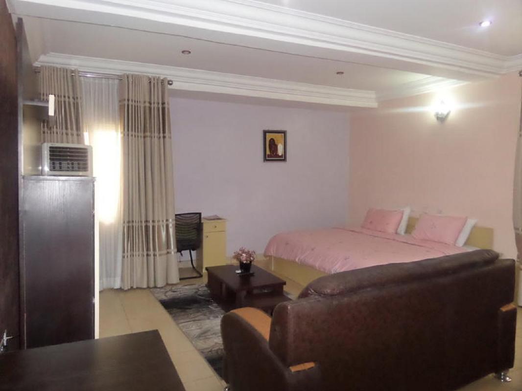Laps New World | Utako Accommodation