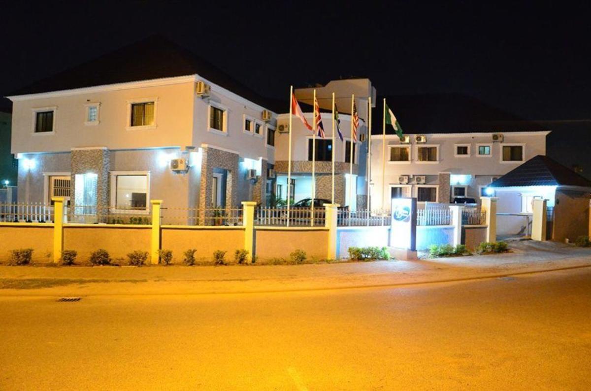 Bjorne Classic Suites | Accommodation Wuse 2