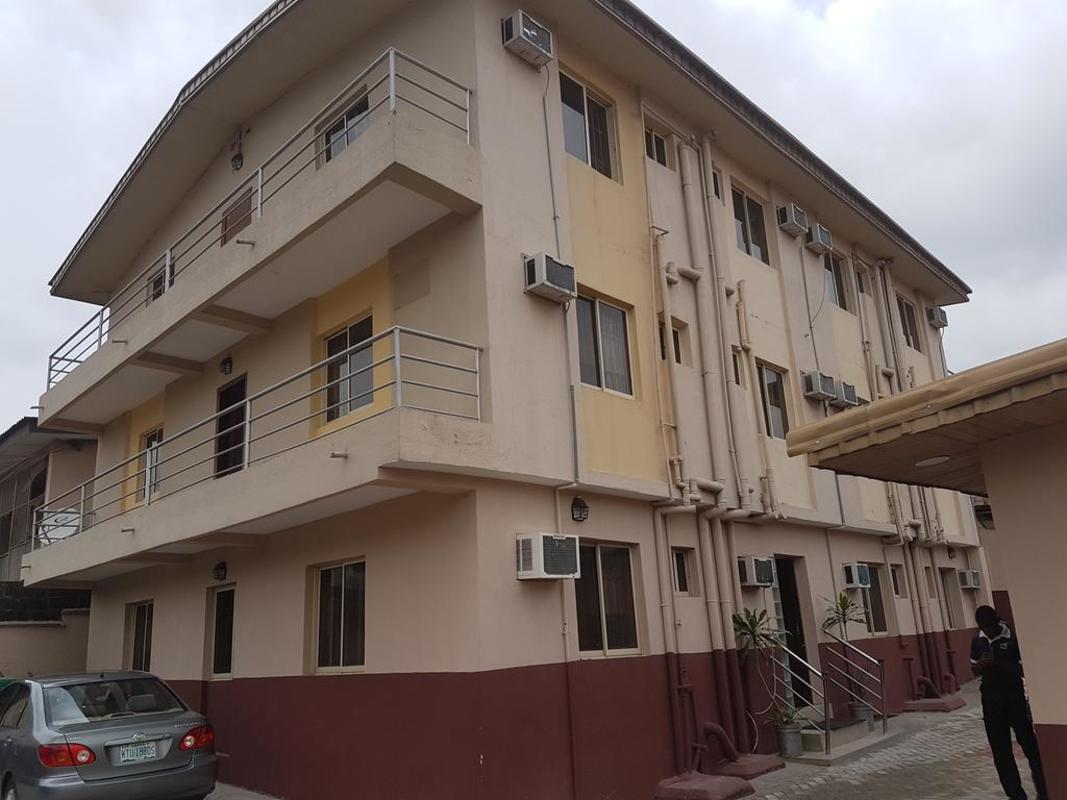 Maxton Suites Annex | Ojodu Accommodation