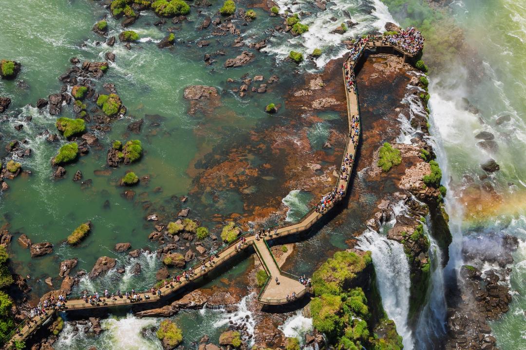 Mäktiga Iguazufallen