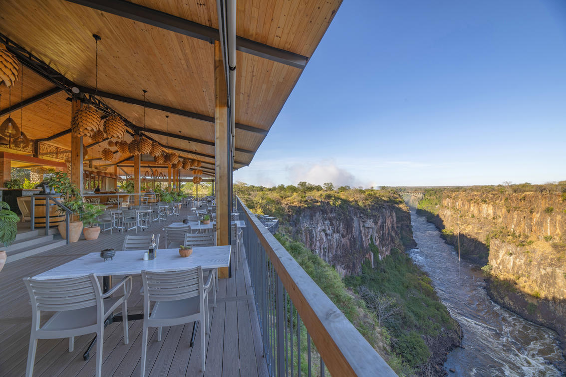 the-lookout-caf-gallery