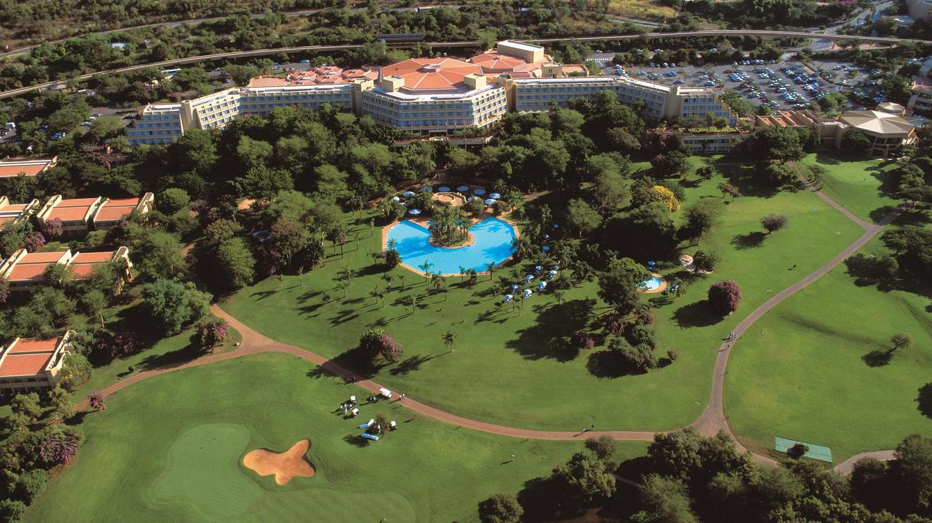 Aerial view of Sun City Hotel and Gary Player Golf Course.