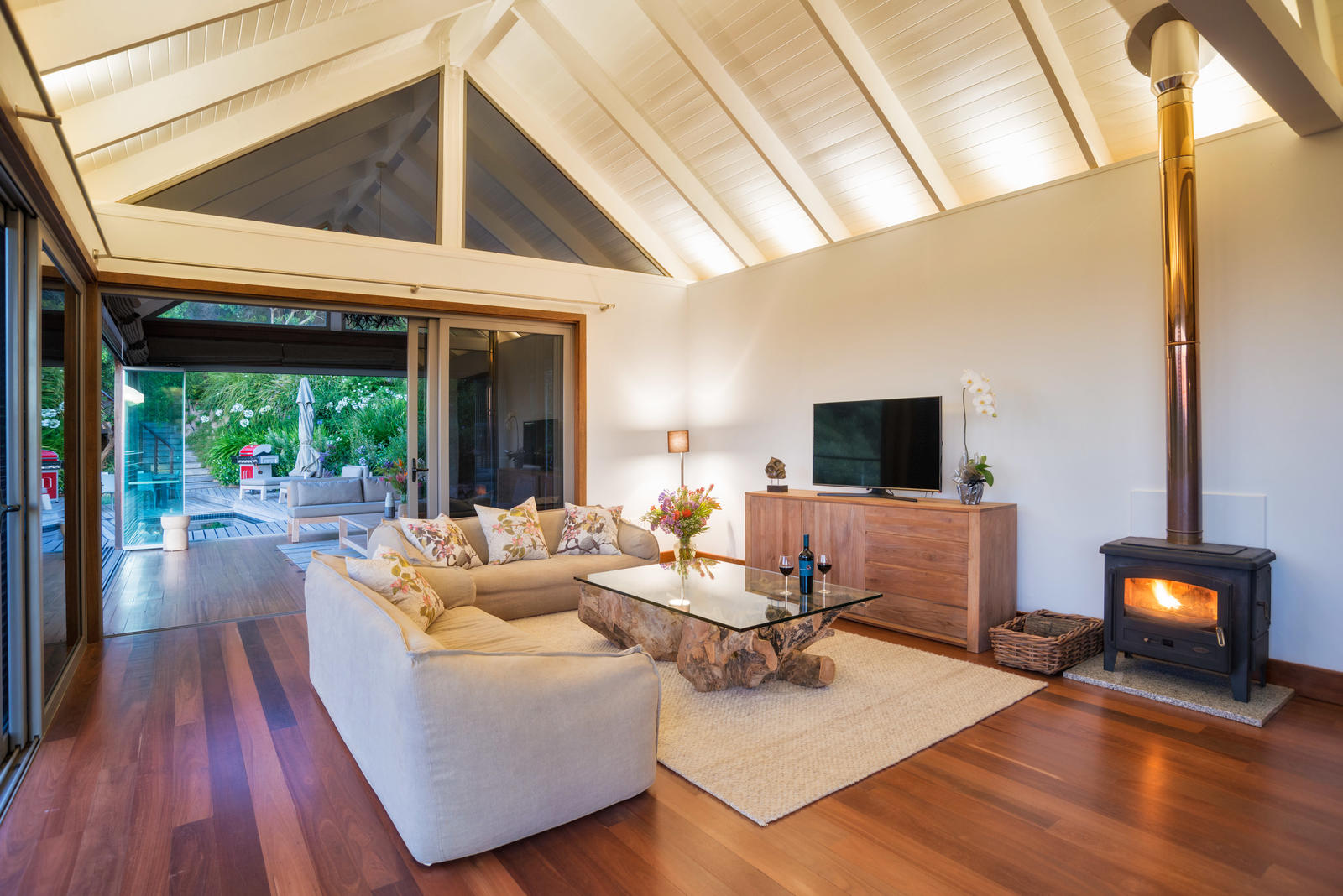 Bush Lodge at Hidden Valley Wines
