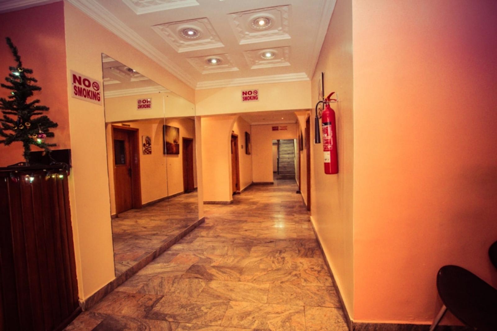 AES Luxury Apartment