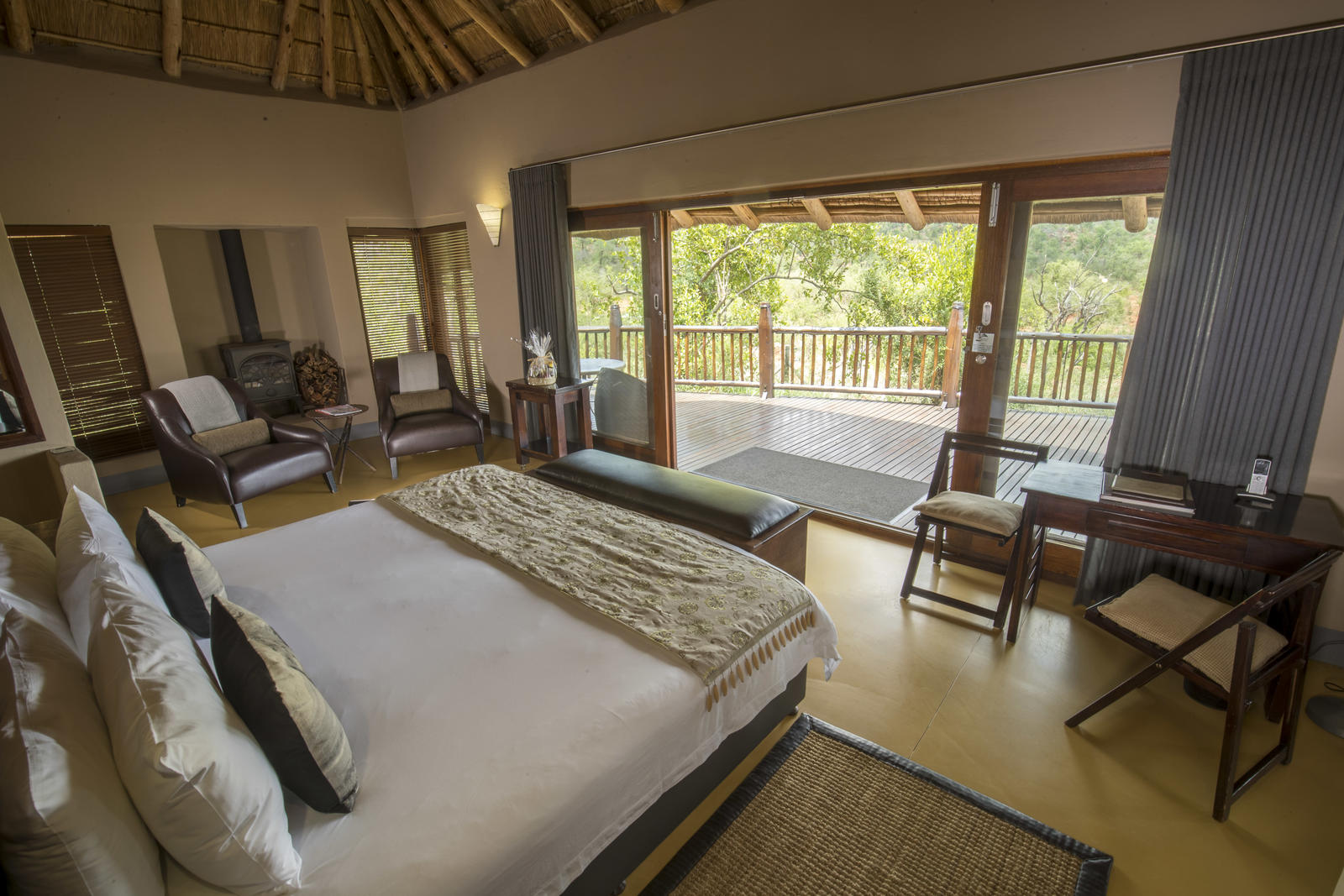 etali safari lodge north west province