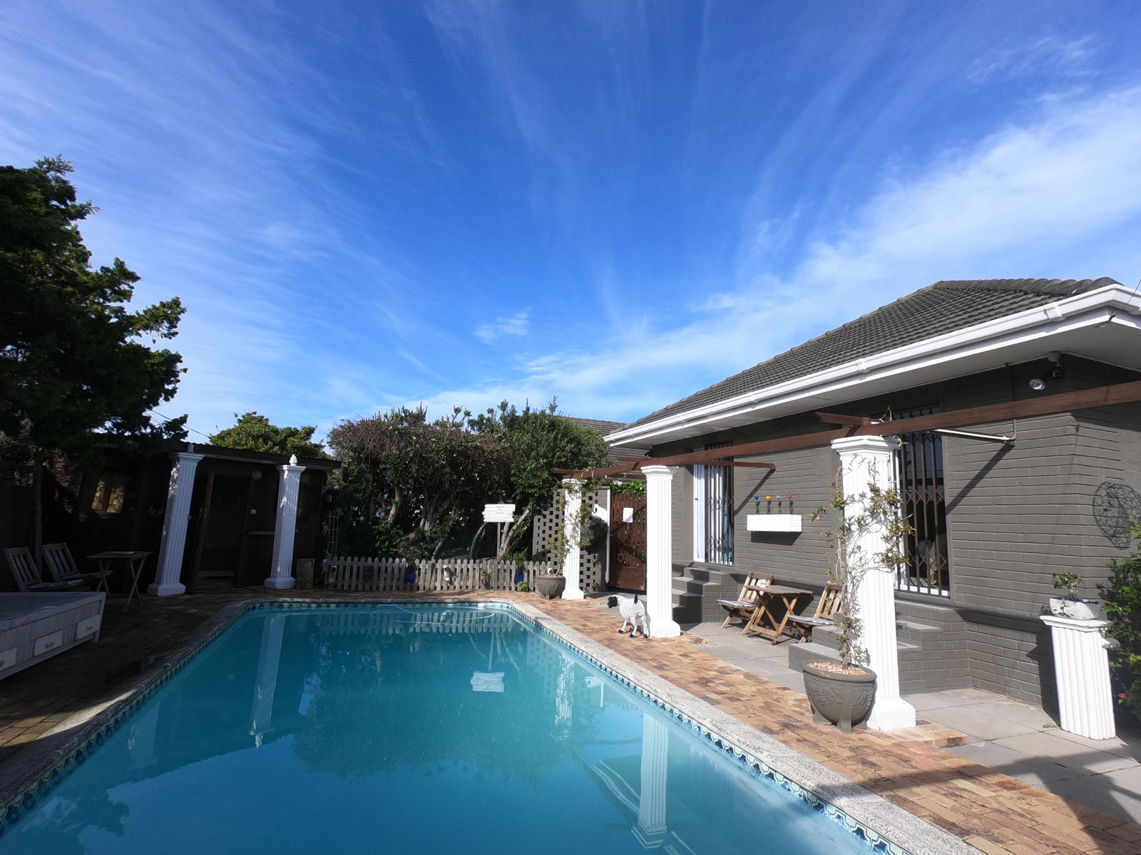 Leo's Den Fish Hoek Cape Town accommodation