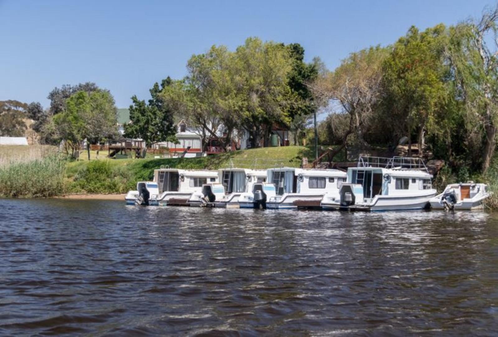 Houseboat Hire