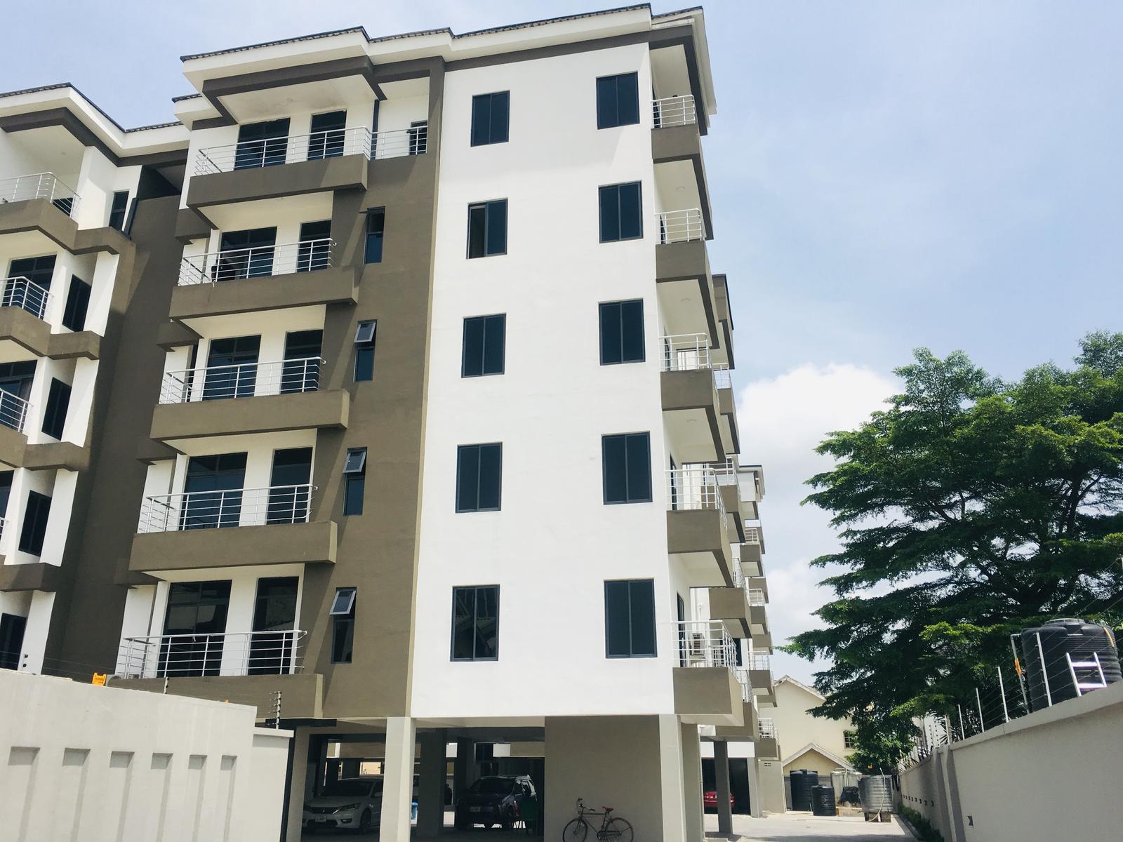 De-Golden Quest Apartment