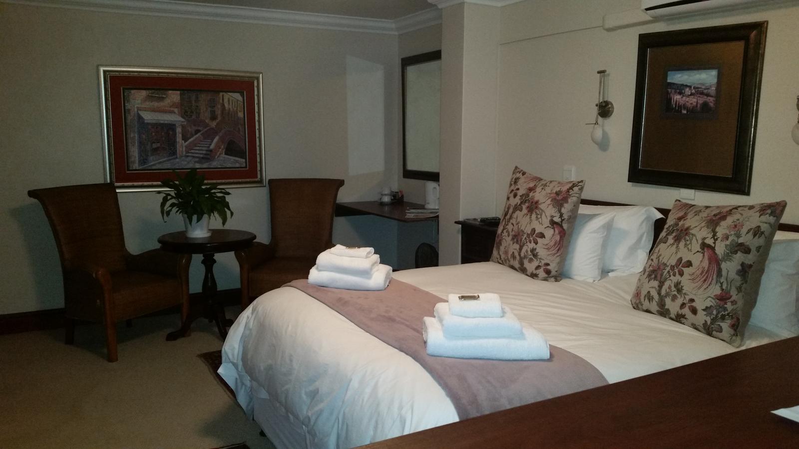 Blaauw Village Luxury Boutique Guest House