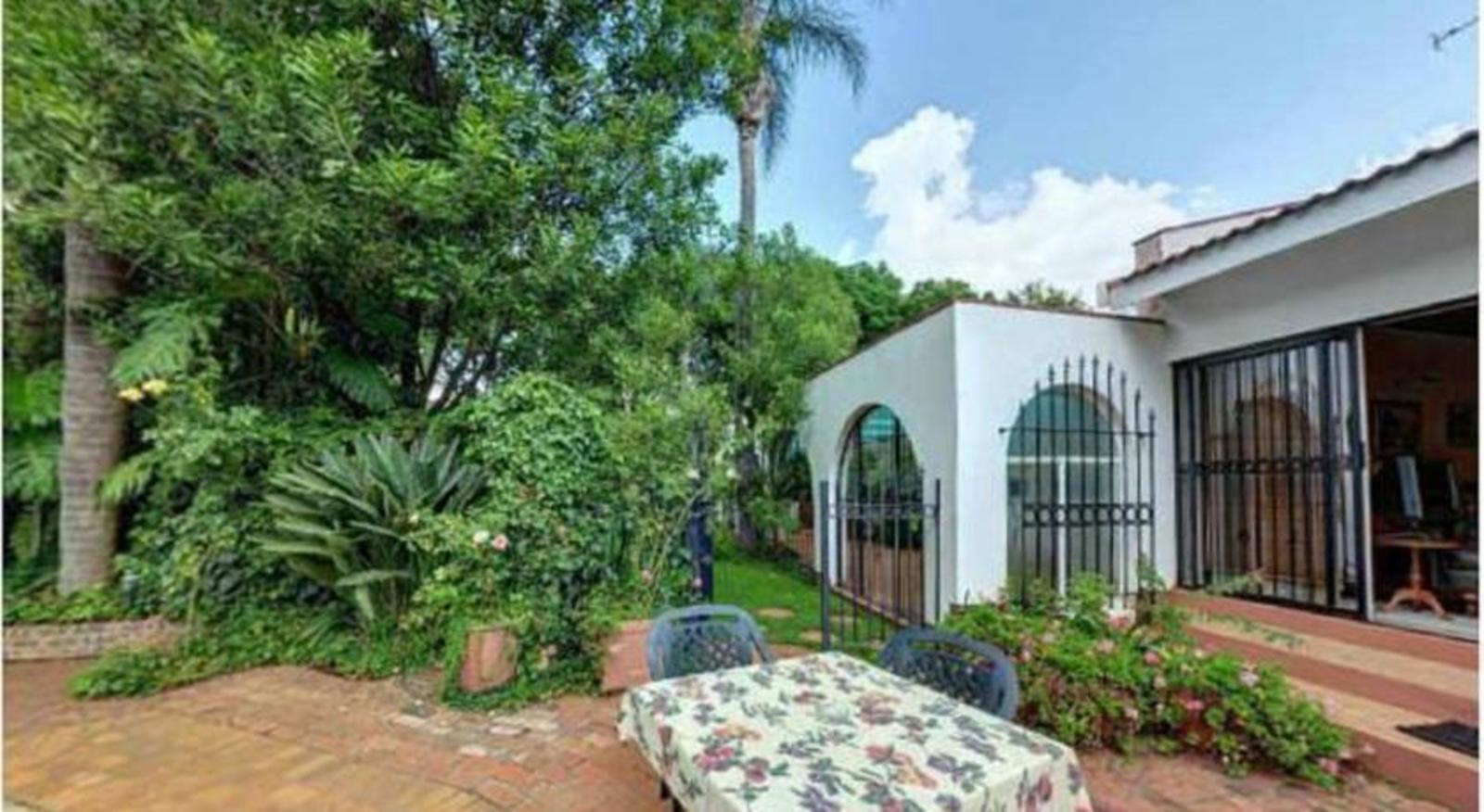 Bay Tree Guest House Get the Best Deal Book SelfCatering or Bed and Breakfast