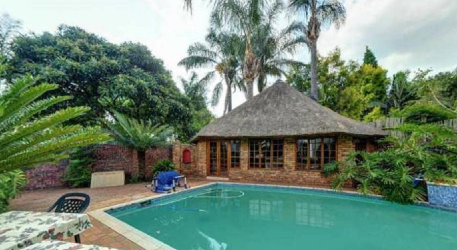 Bay Tree Guest House Get the Best Deal Book SelfCatering or Bed and Breakfast