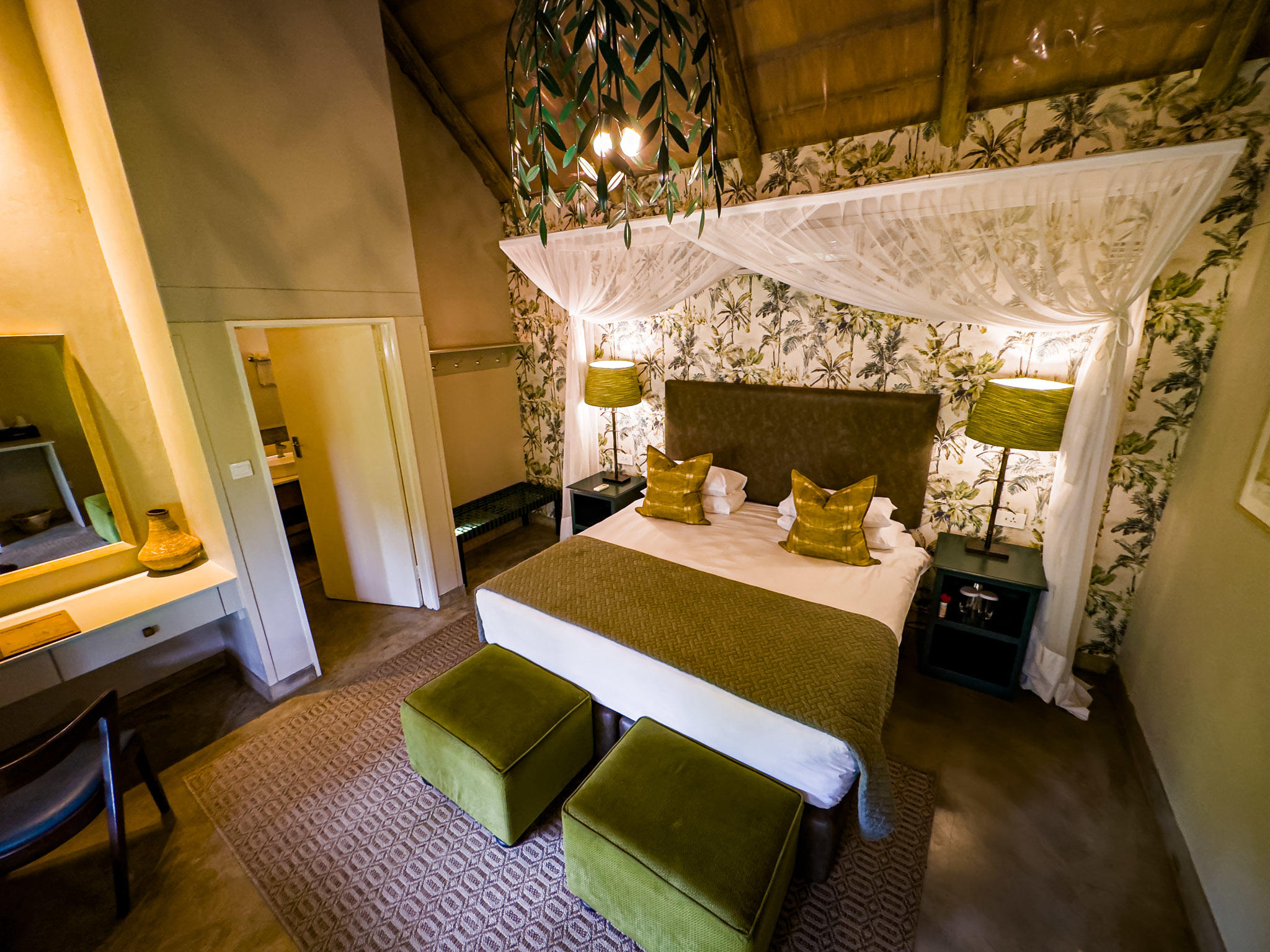 Deluxe double room at Shearwater Explorers Village
