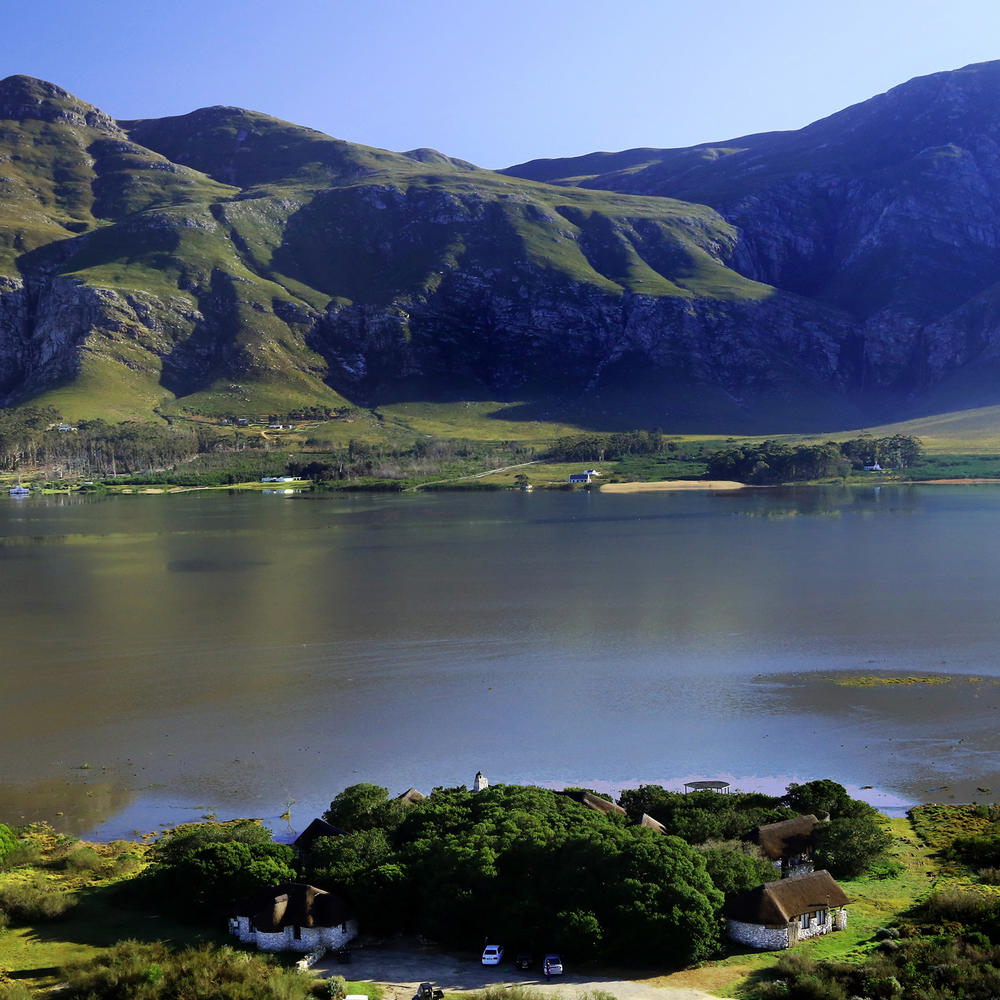 Mosaic Lagoon Lodge-item-0