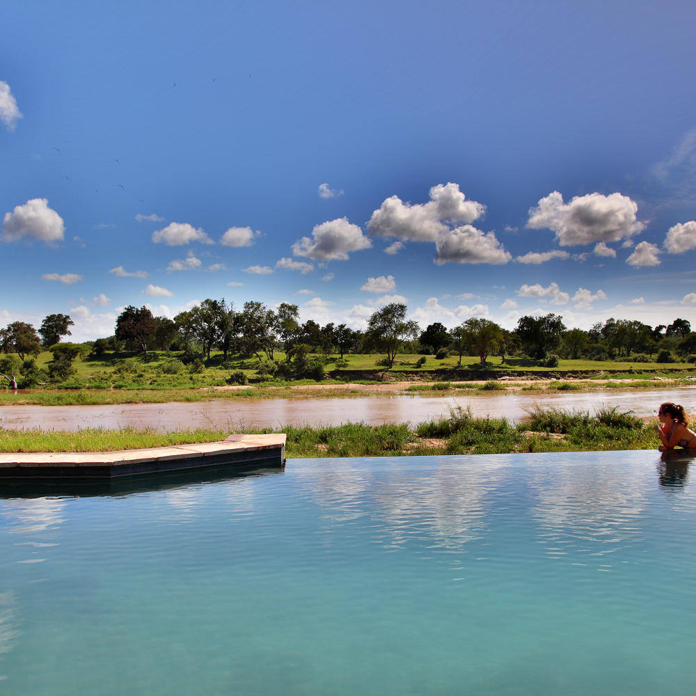 Mala Mala Camp-item-1