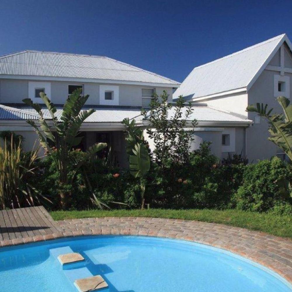 Cape St Francis Club Break-item-0