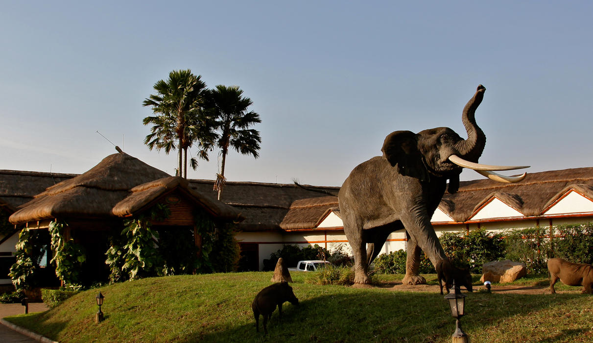 mweya safari lodge history