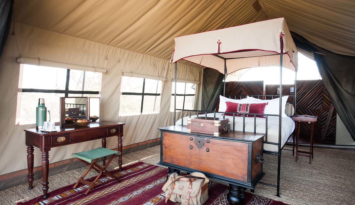 Double Tent Interior 
