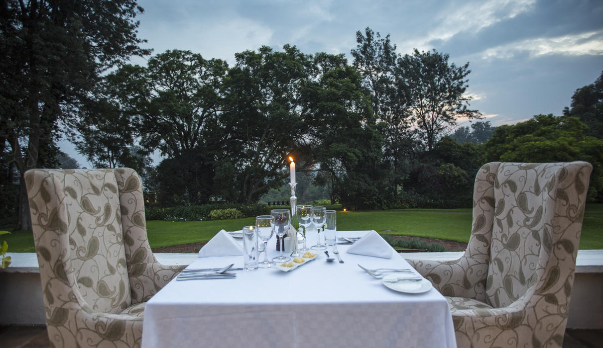 Romantic private dining at The Manor