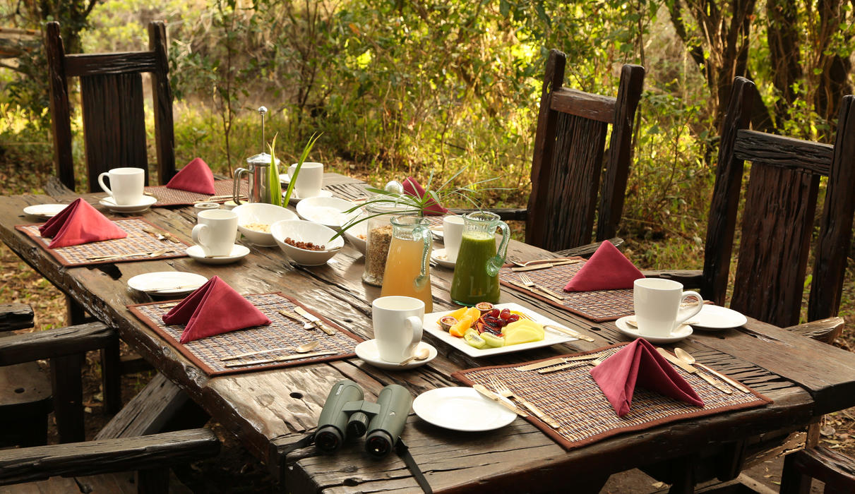 Breakfast at Mara Expedition